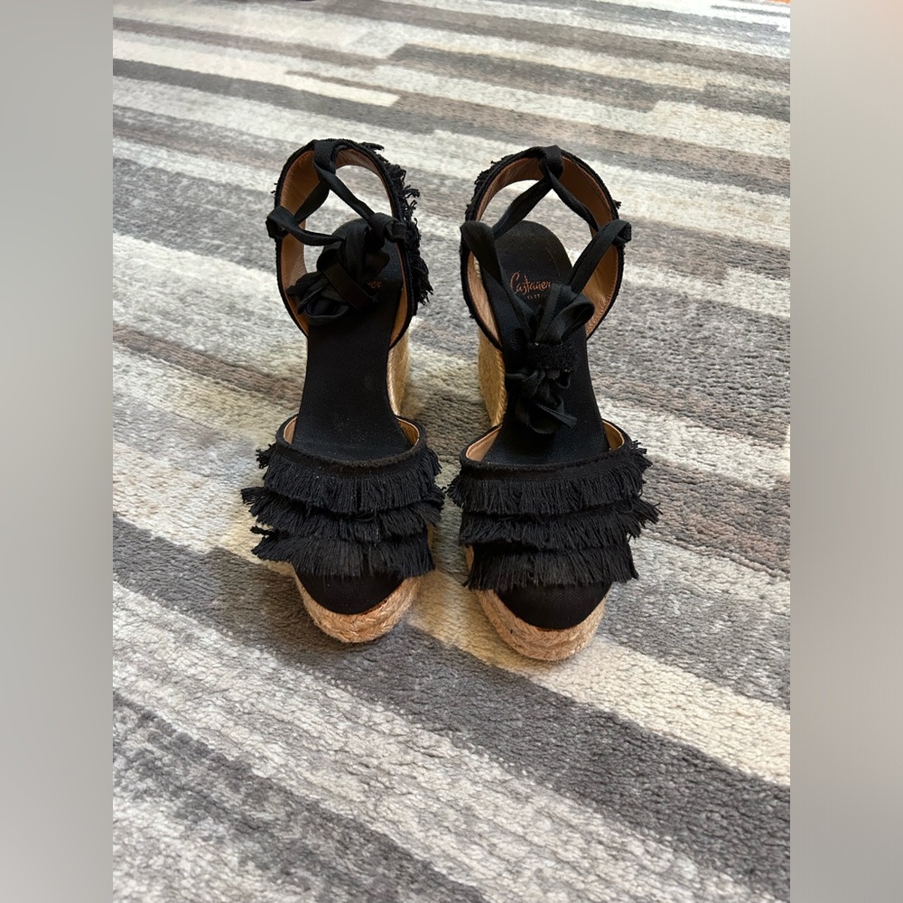 Castañer Cala Fringed Canvas Espadrilles in Size 38